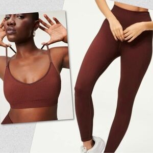 Good American Chocolate Ribbed Sports Bra and Leggings Set
